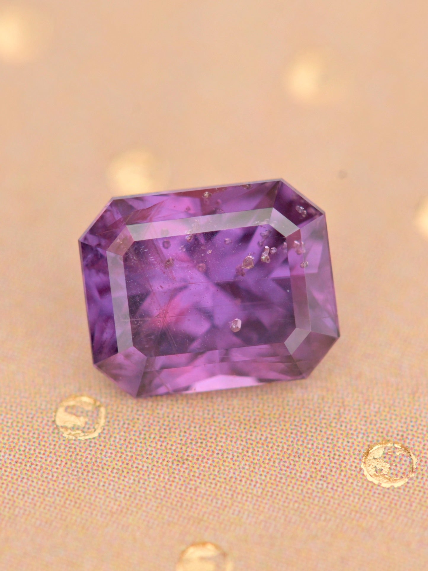 Color-shift Sapphire 1.25ct