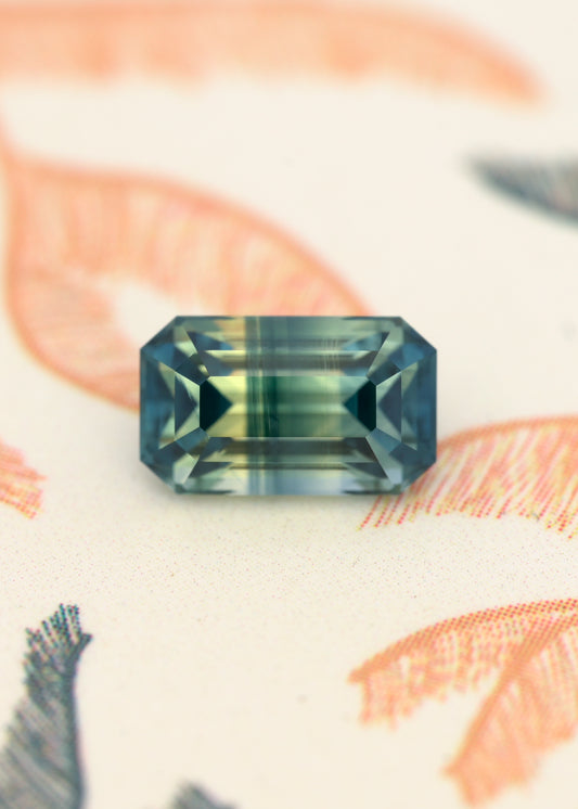 Parti-color Sapphire 1.04ct