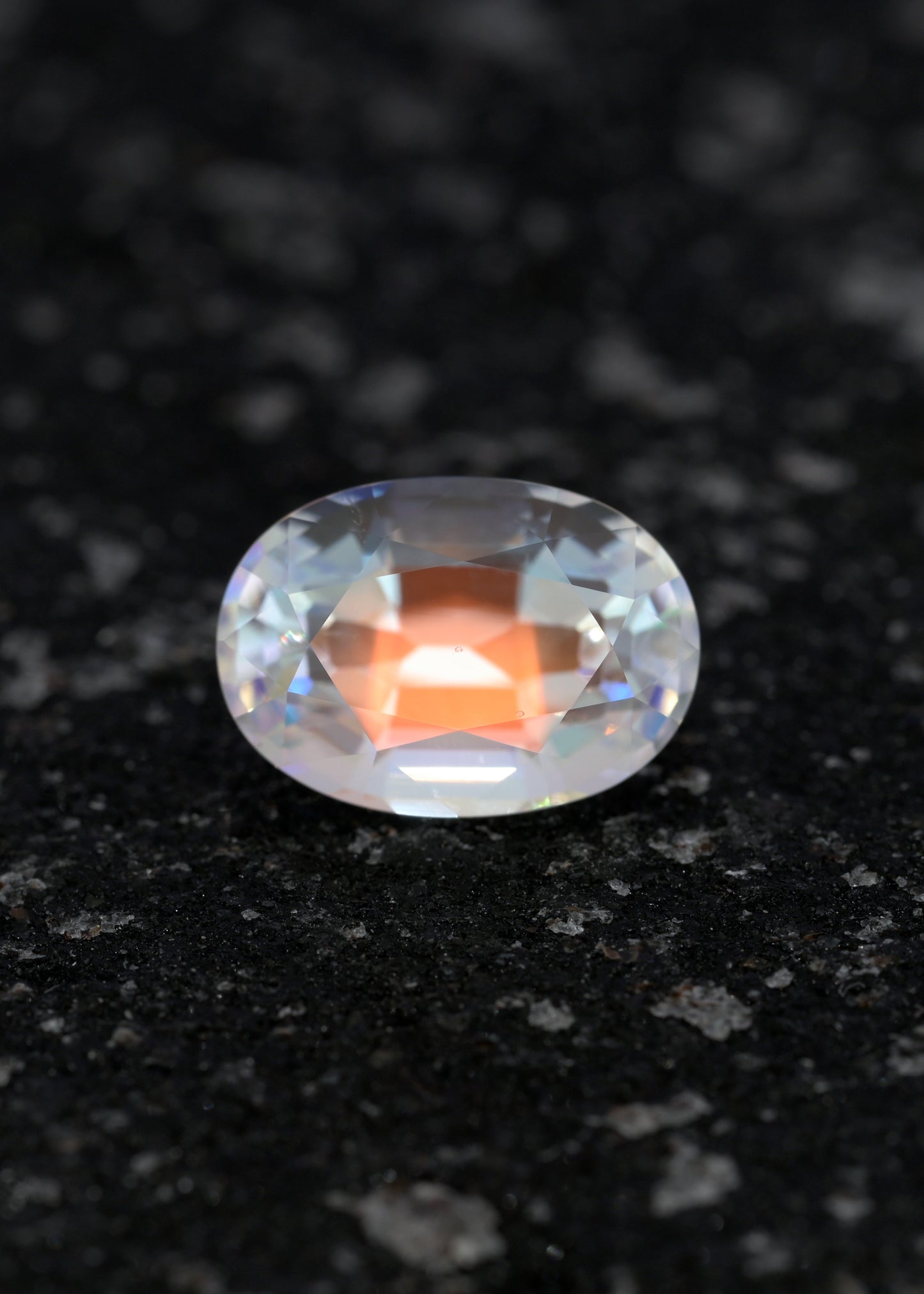 Rainbow Moonstone 1.32ct