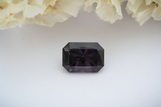 Grey Spinel 2.11ct