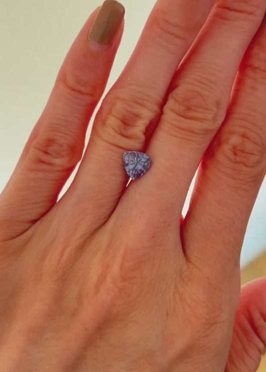 Violet Sapphire 1.55ct