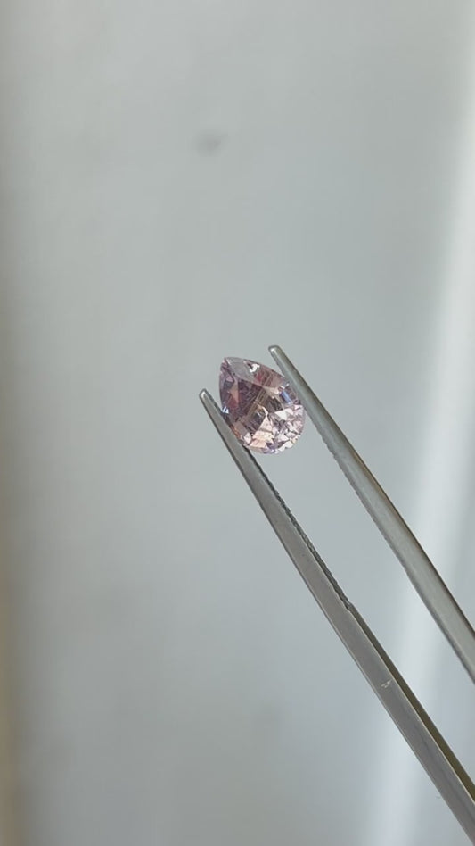 Umba Sapphire 1.75ct