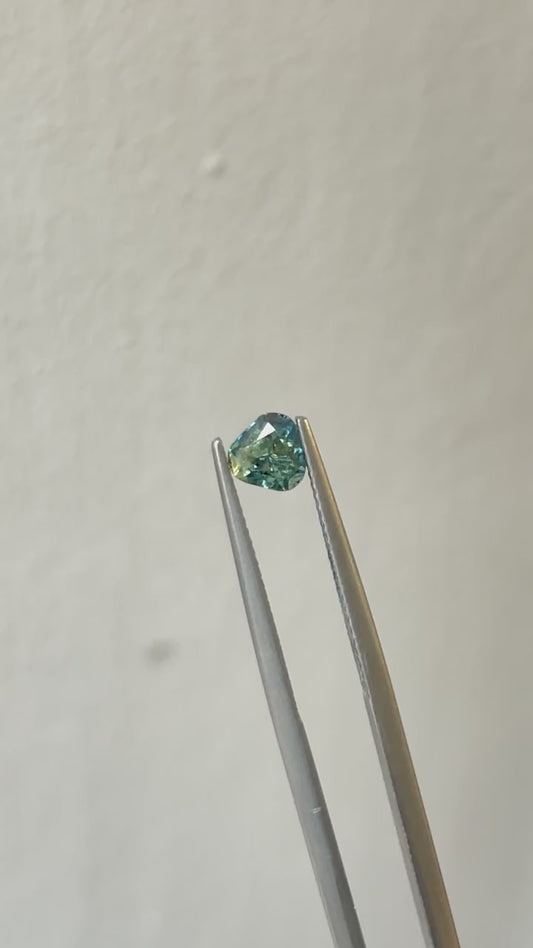 Parti-color Sapphire 1.01ct